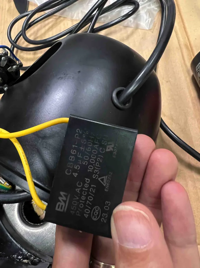 Capacitor